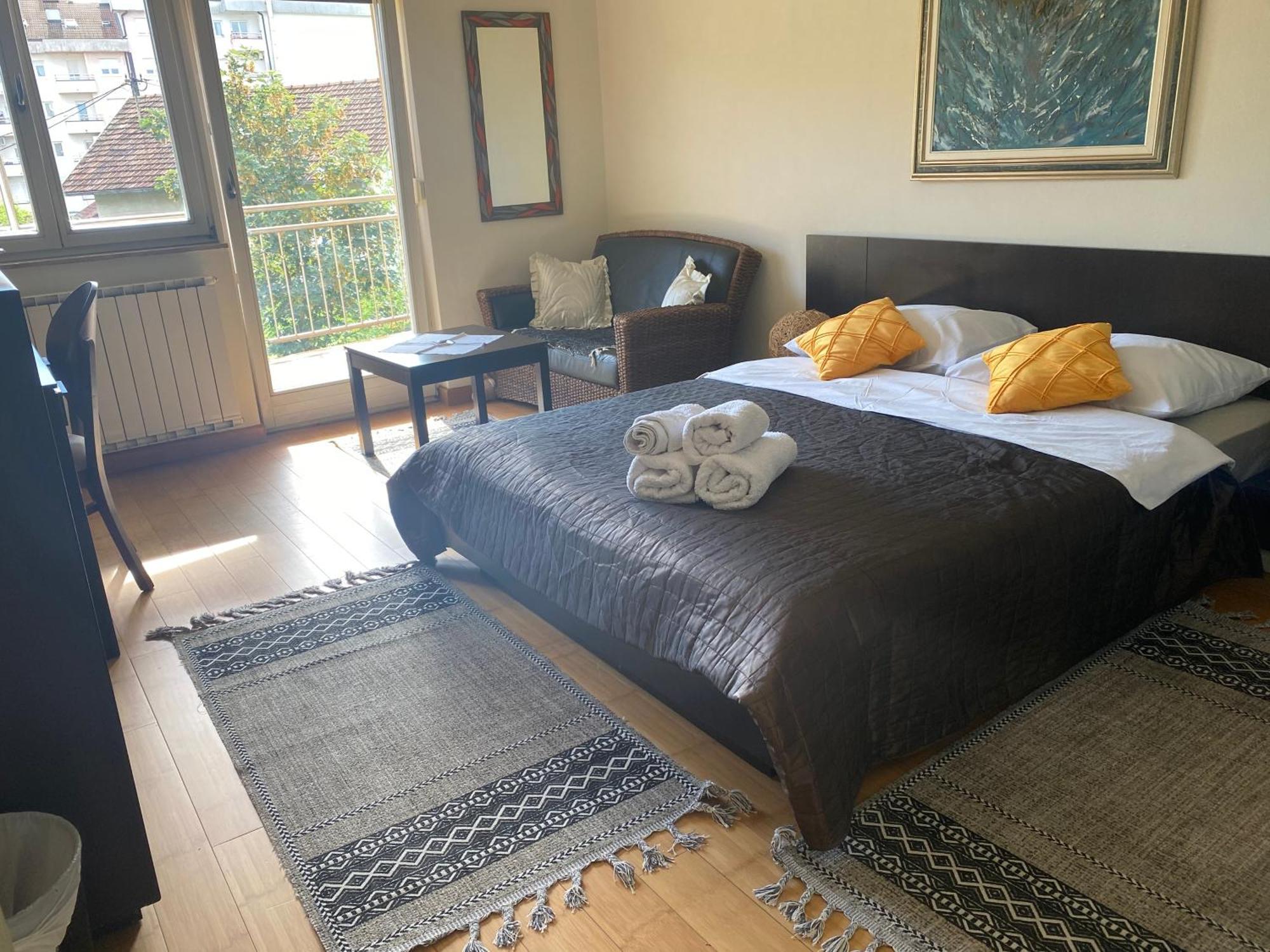 Bolek Mansion Apartman Banja Luka Kültér fotó